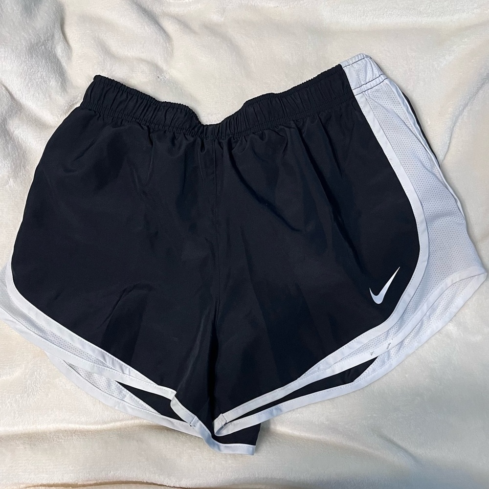 Running shorts